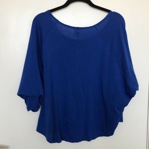 PINK Victoria's Secret Tops - Victoria’s Secret PINK Blue Dolman Top PINK Victoria's Secret Tops - Victoria’s Secret PINK Blue Dolman Top